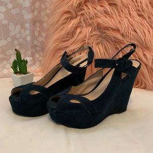 Charlotte Russe Green Wedges